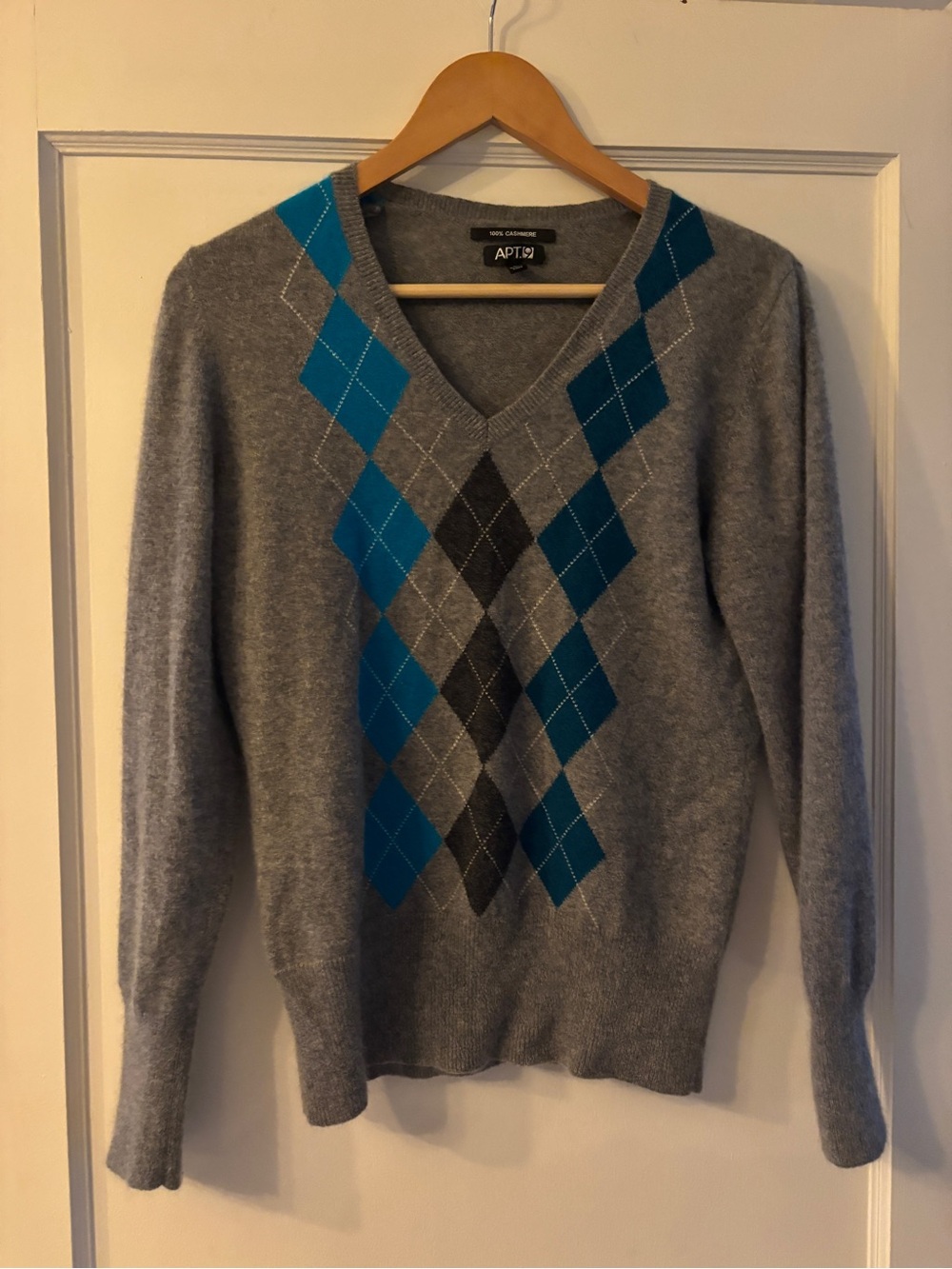 Womens Apt 9 argyle cashmere vneck grey sweater size large
